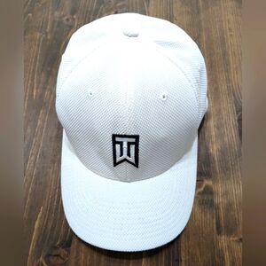 Nike Tiger Woods golf hat